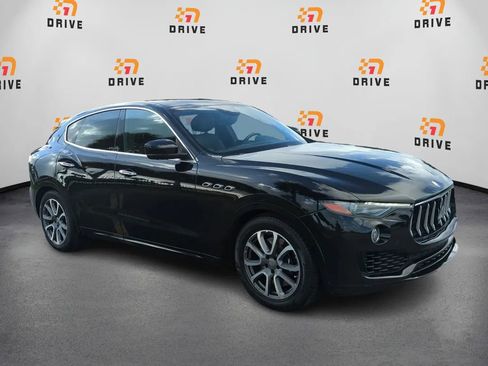 Used 2020 Maserati Levante S image 7