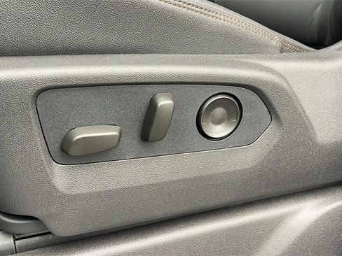 New 2026 GMC Sierra 1500 AT4 w/ AT4 Premium Package image 13