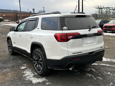 Used 2019 GMC Acadia SLT w/ Black Edition image 6