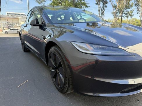 Used 2025 Tesla Model 3 Long Range RWD image 7