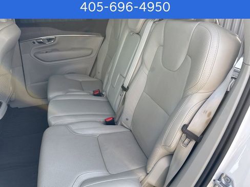 Used 2021 Volvo XC90 T6 Inscription image 16