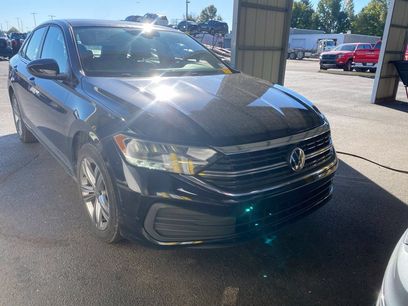 Used 2024 Volkswagen Jetta SE