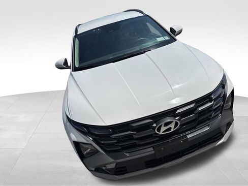 Used 2025 Hyundai Tucson SEL AWD/4WD image 16