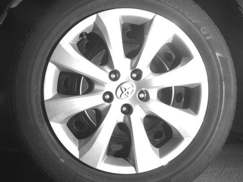 Used 2025 Toyota Corolla LE FWD image 12