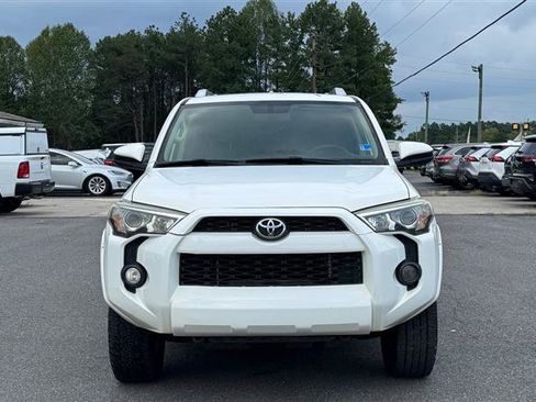 Used 2014 Toyota 4Runner SR5 AWD/4WD image 5