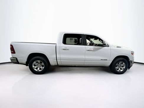 Used 2023 RAM 1500 Laramie AWD/4WD image 4