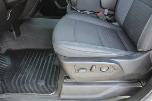 Used 2024 Chevrolet Silverado 2500 Custom w/ Custom Value Package AWD/4WD image 32