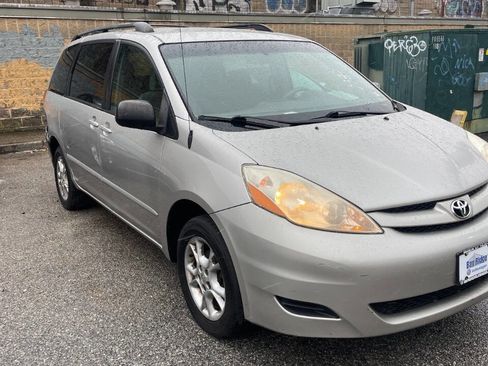 Used 2006 Toyota Sienna LE image 4
