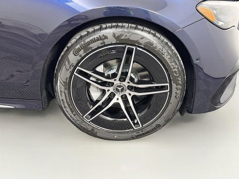 New 2026 Mercedes-Benz E 350 4MATIC Sedan image 34