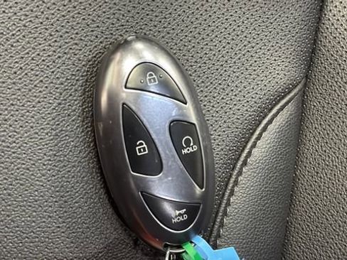 Used 2025 Hyundai Tucson SEL image 32