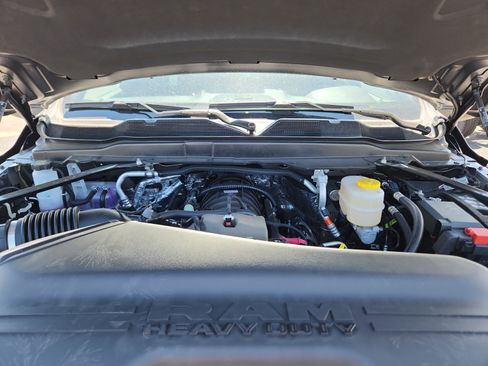 New 2025 RAM 3500 Tradesman w/ Chrome Appearance Group image 22