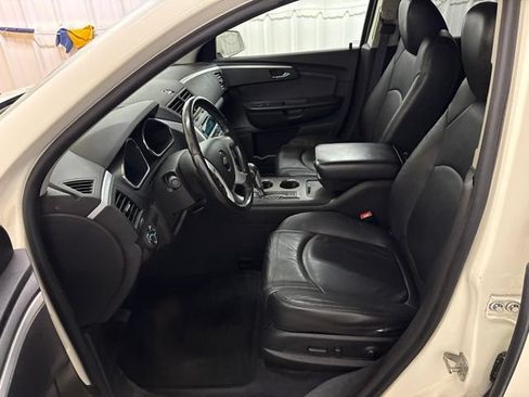 Used 2012 Chevrolet Traverse LT FWD image 36