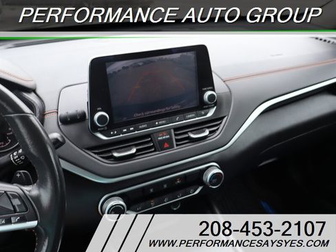 Used 2022 Nissan Altima 2.5 SR FWD image 15