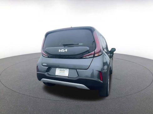 Used 2025 Kia Soul LX w/ LX Technology Package image 14