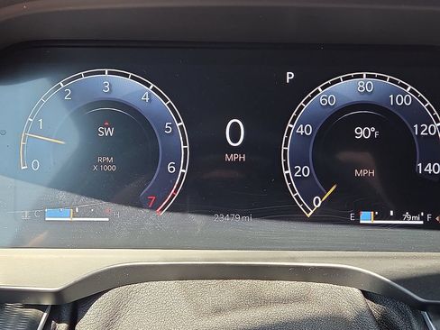 Used 2025 Jeep Grand Cherokee Altitude AWD/4WD image 26