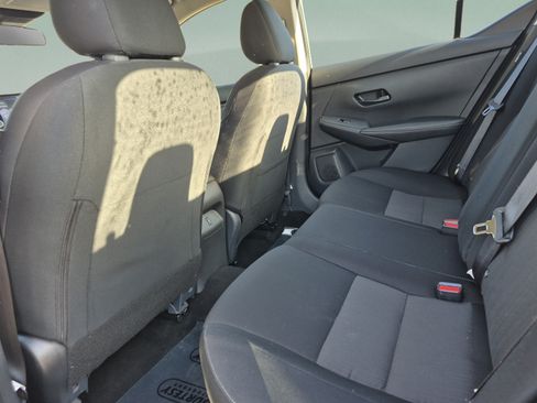 Certified 2024 Nissan Sentra SV FWD image 17