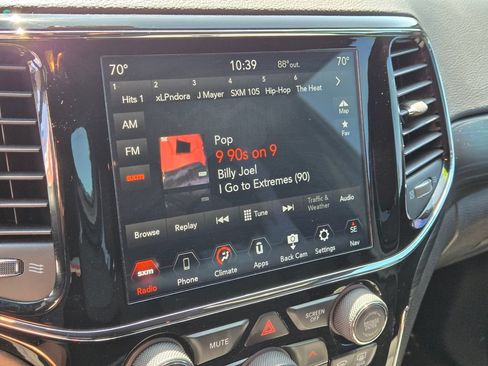 Used 2019 Jeep Grand Cherokee Laredo w/ 18" Wheel & 8.4" Radio Group RWD image 26