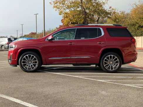 Used 2021 GMC Acadia Denali w/ Denali Technology Package image 7