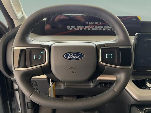 New 2026 Ford Expedition Max Active RWD image 9