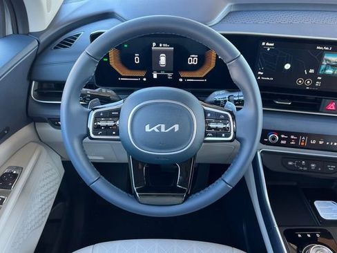 New 2026 Kia Carnival EX image 16