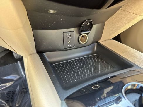 Used 2016 Nissan Rogue S w/ Appearance Package FWD image 56