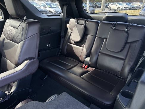 Used 2025 Ford Explorer Platinum w/ LUX Leather Package AWD/4WD image 13