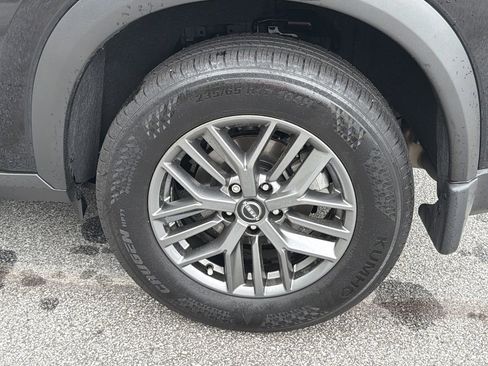 Certified 2025 Nissan Rogue S FWD image 31
