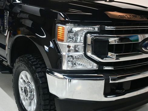 Used 2020 Ford F250 XLT w/ Snow Plow Prep Package image 11