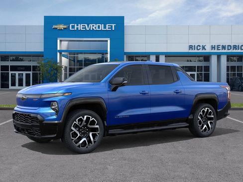 New 2025 Chevrolet Silverado EV RST image 3