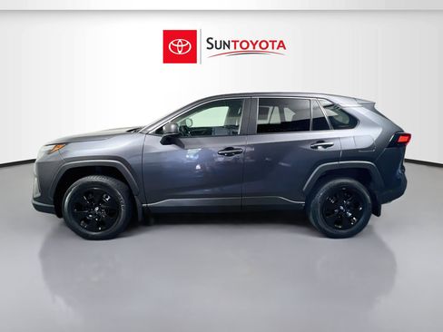 Used 2025 Toyota RAV4 LE FWD image 7