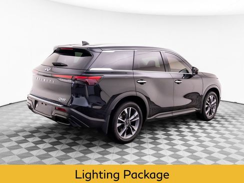Certified 2023 INFINITI QX60 Luxe w/ Vision Package AWD/4WD image 6