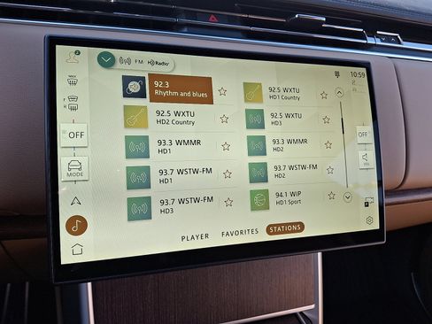 New 2026 Land Rover Range Rover Long Wheelbase SE image 8