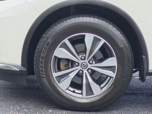 Used 2021 Nissan Murano SV AWD/4WD image 9
