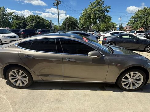 Used 2015 Tesla Model S 85D AWD/4WD image 7