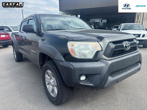 Used 2014 Toyota Tacoma 4x4 Double Cab image 1