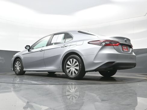 Used 2023 Toyota Camry LE FWD image 30