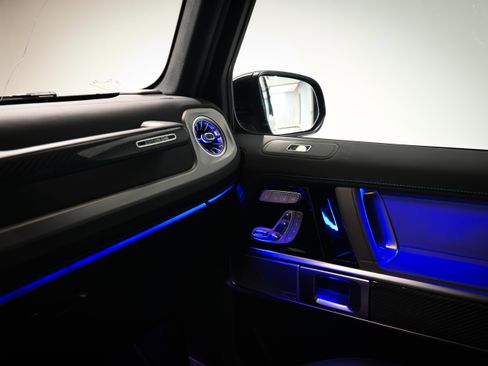 Used 2025 Mercedes-Benz G 580 w/ EQ Technology image 9