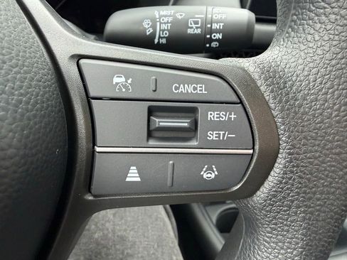 New 2026 Honda HR-V LX image 20