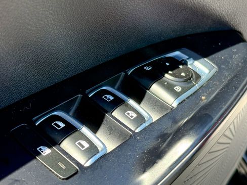 Used 2022 Kia K5 GT-Line w/ GT-Line Awd Premium Package image 18