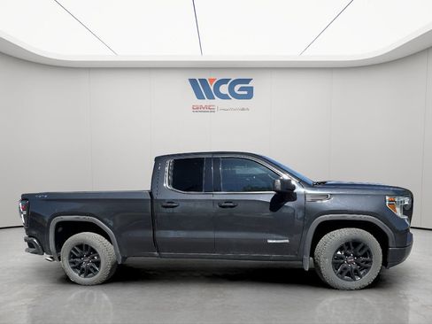 Used 2020 GMC Sierra 1500 Elevation w/ Elevation Value Package AWD/4WD image 3