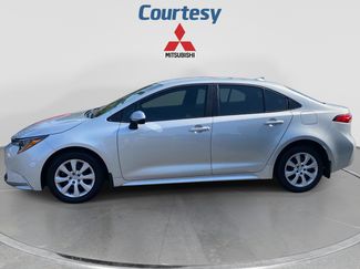 Used 2024 Toyota Corolla LE FWD video 2