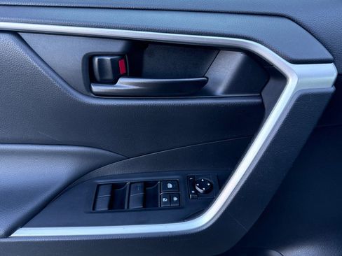 Certified 2023 Toyota RAV4 LE image 13