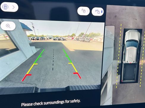 New 2025 Ford F350 Lariat w/ Chrome Package image 17