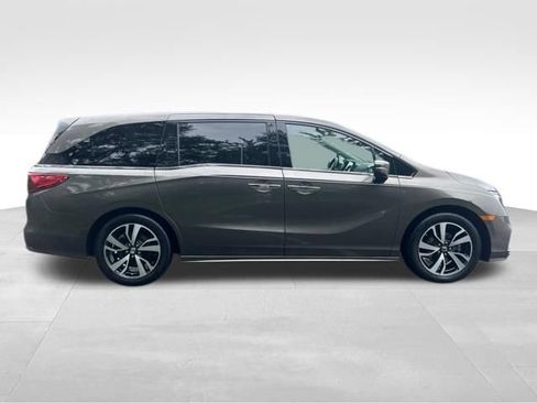 Used 2019 Honda Odyssey Elite image 6