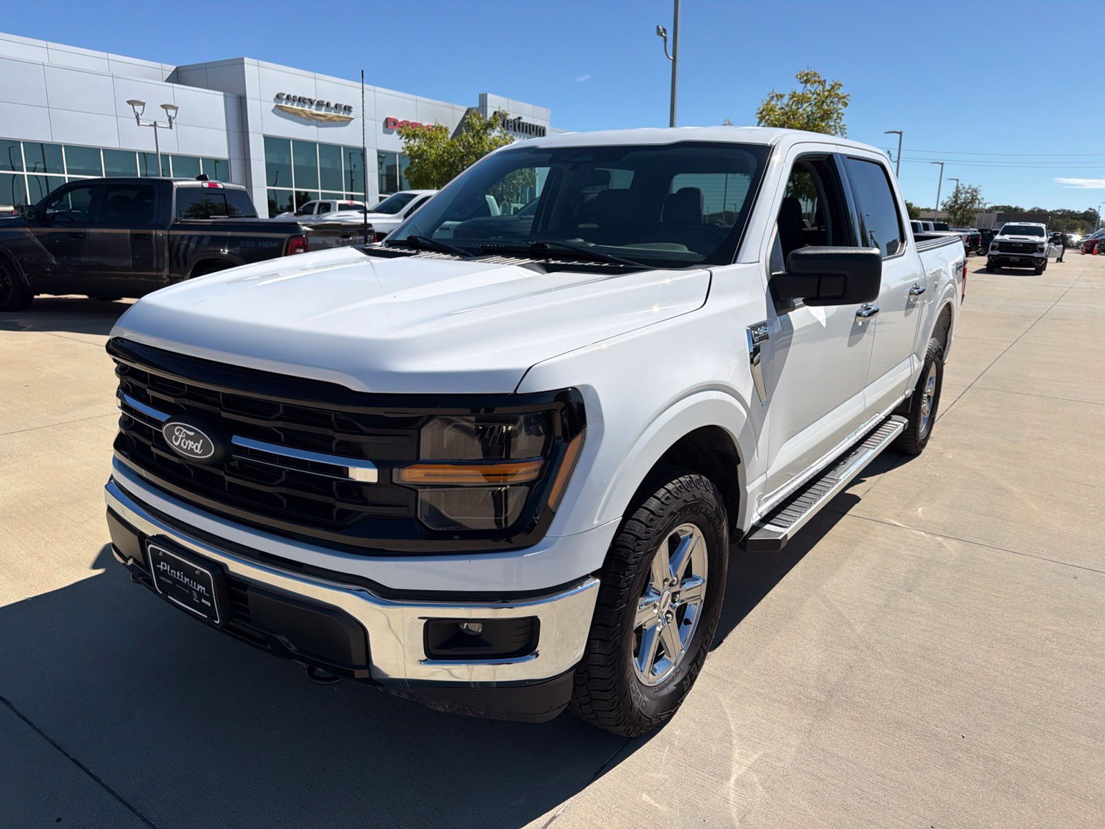 Used 2025 Ford F150 XLT w/ Equipment Group 301A Standard AWD/4WD image 9