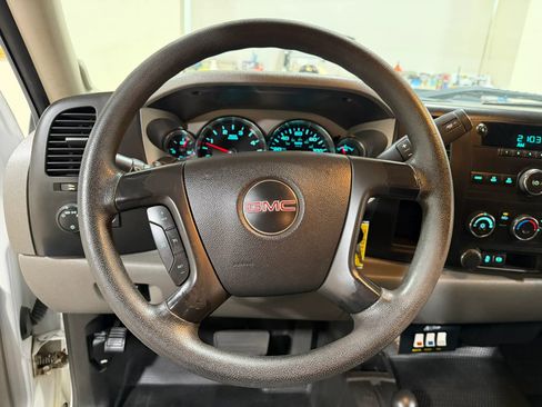 Used 2014 GMC Sierra 3500 W/T w/ Snow Plow Prep Package AWD/4WD image 37