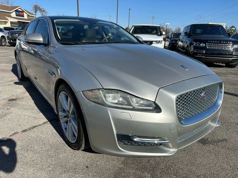 Used 2016 Jaguar XJ L Portfolio image 20