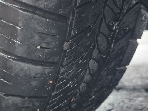 Used 2021 Toyota Corolla LE image 34