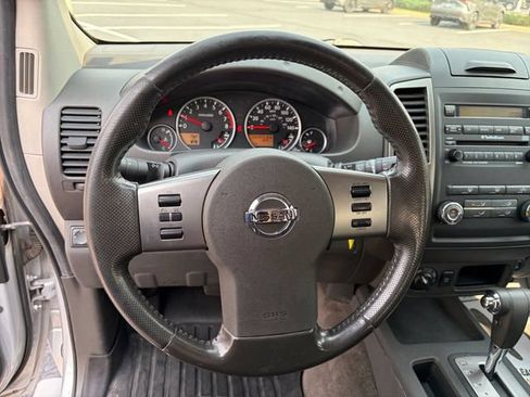 Used 2010 Nissan Xterra SE AWD/4WD image 9