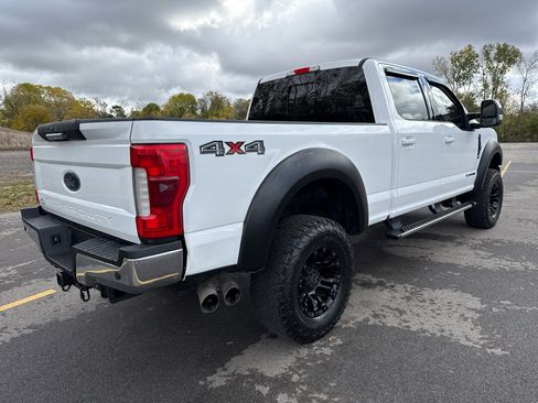Used 2017 Ford F350 Lariat w/ Snow Plow Prep Package image 5